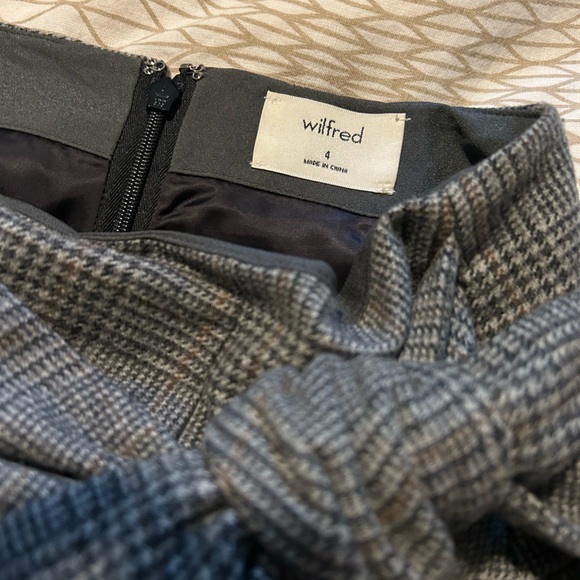 WILFRED WRAP FRONT SKIRT - Picture 2 of 5